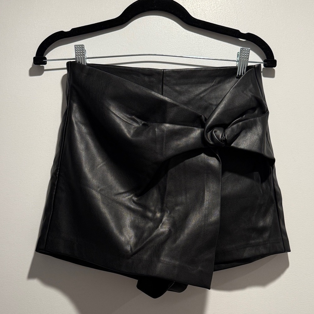 Emory Park Black Faux Leather Skort